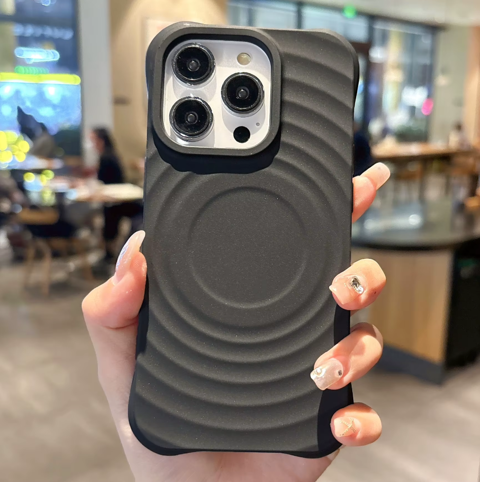 Magnetisk Adsorption Luksus Silikone Blødt TPU Telefoncover til iPhone 16/15/14/13 Pro Max